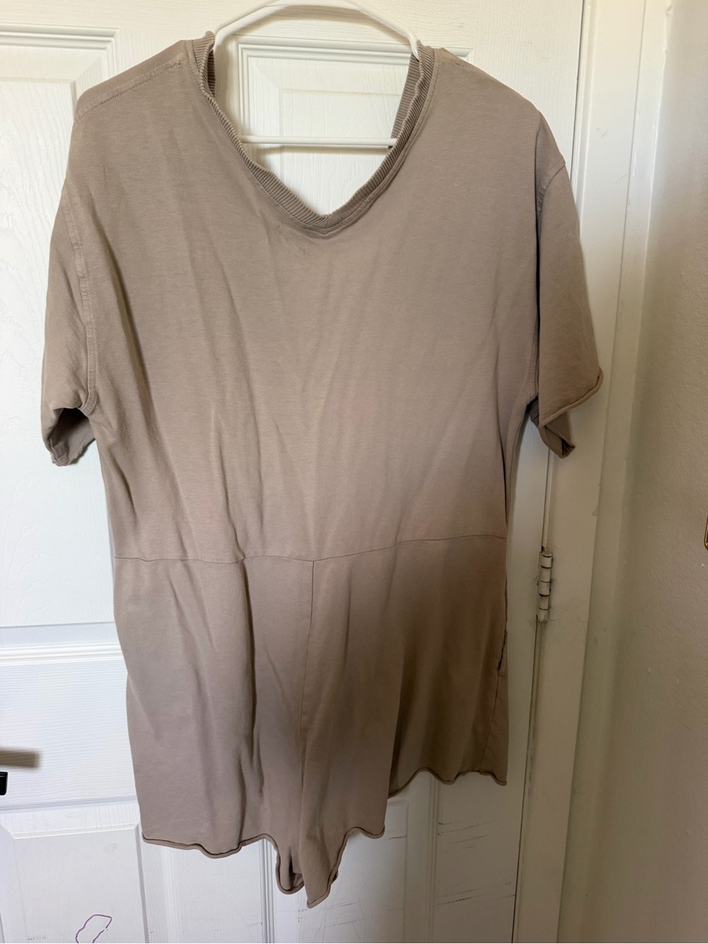 Women’s V-Neck Short Sleeve Romper